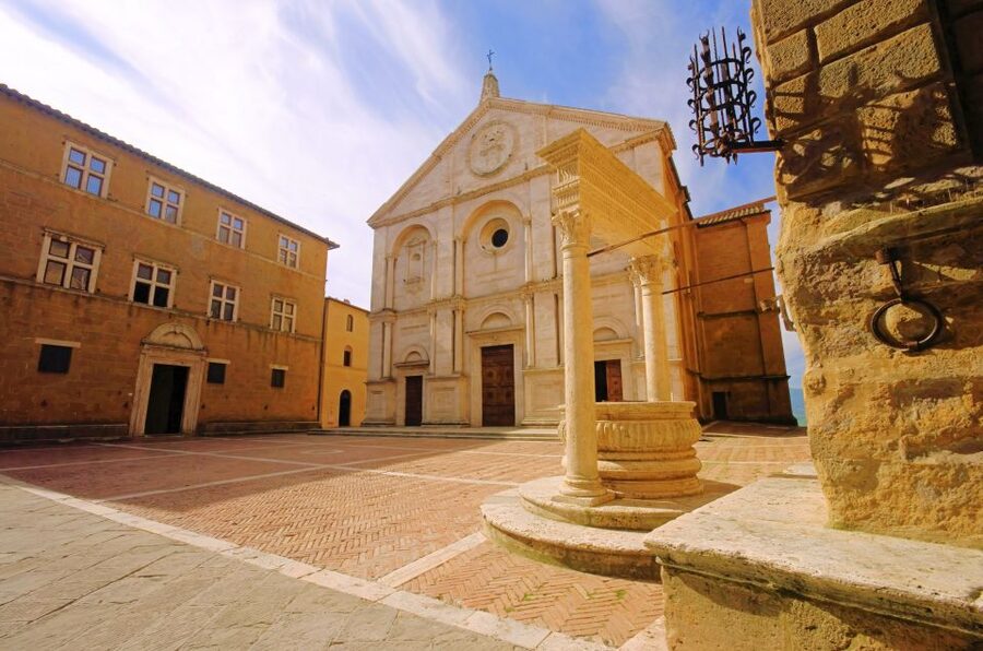 Florence: Monteriggioni & Val d'Orcia Optional Wine Tasting - Montalcino, Brunello country