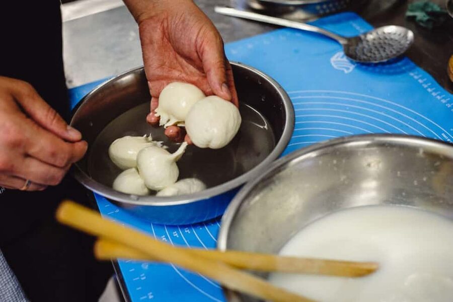 Florence: Mozzarella Making Workshop with Wine Tasting - Burrata and stracciatella bring the richer flavors