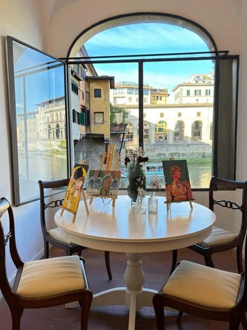 Florence: Paint&Wine with the view of Ponte Vecchio - Chianti and organic blackberry wine