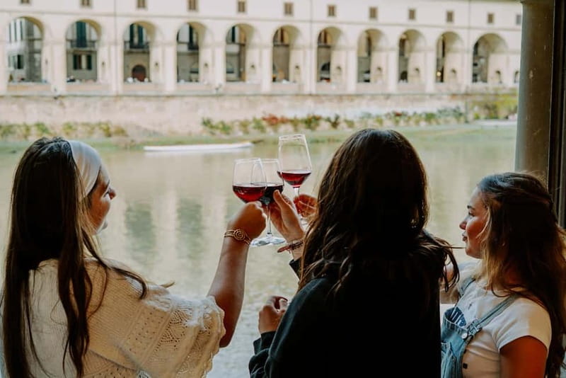 Florence: Paint&Wine with the view of Ponte Vecchio - Is Paint and Wine Florence worth booking?