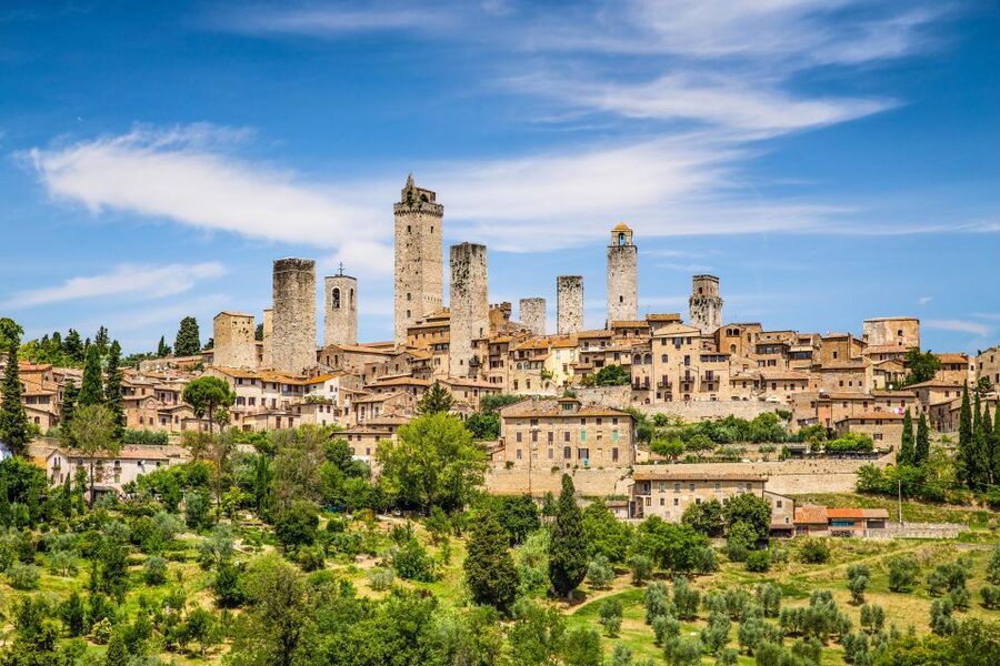Florence: Siena & San Gimignano Day Trip with Lunch & Wine - Key points at a glance