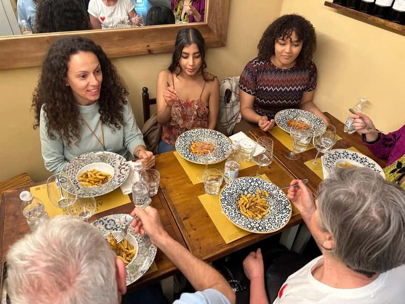 Florence: Street Food Tour with Wine & Local Guide - Morning or evening: choose the right version