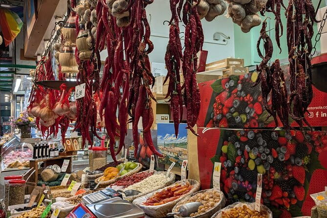 Florence Street Food Walking Tour with Wine in Duomo Area - Meeting at the Medici Chapels