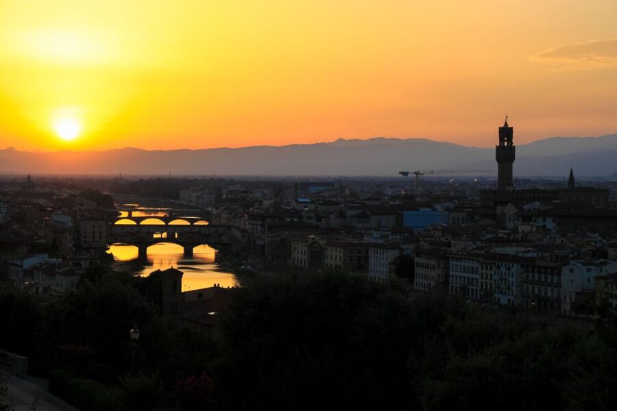 Florence: Sunset Sightseeing Tour and Wine Tasting - The 45-minute Chianti tasting