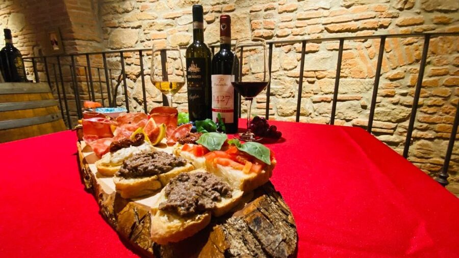 Florence: Wine Tasting and Paring Class Guided Tour - Is $52.38 per person good value?