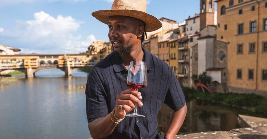 Florence: Wine-tasting Experience in Front of Ponte Vecchio - Key points at a glance