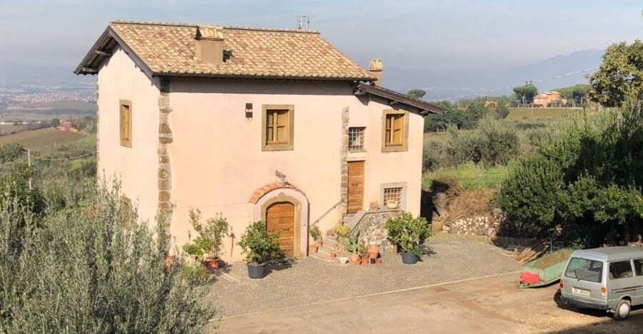 Frascati Wine Road from Rome: Tasting & Lunch - Inside the 16th-century winery