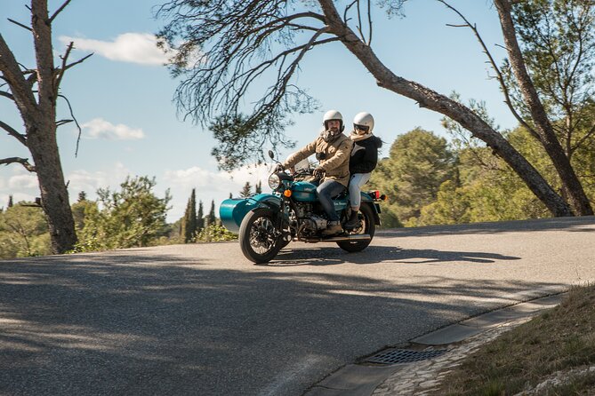 From Aix-en-Provence: 2-Hour Wine & Scenery Sidecar Tour - Practical booking advice