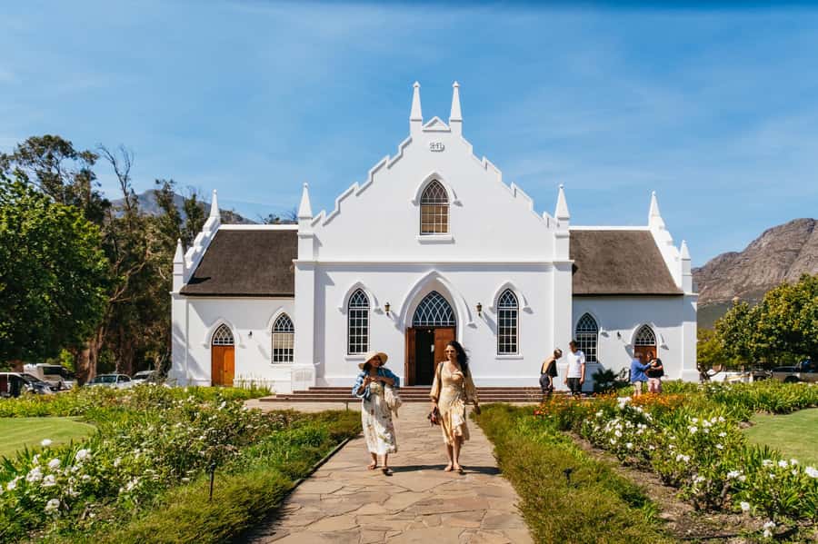 From Cape Town: 3 Regions Wine Tour with 3 Estates, 15 Wines - Morning pickup and the drive into Stellenbosch