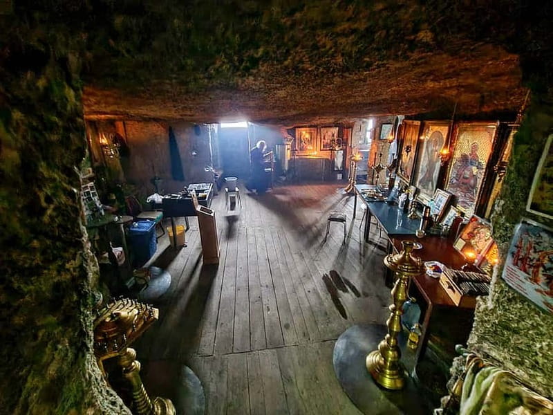 From Chisinau: Old Orhei complex and Cricova Wine Tasting - Who should book this experience?