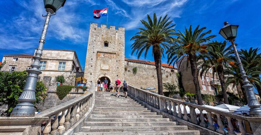 From Dubrovnik: Island of Korčula with wine tasting - The route from Dubrovnik to the Pelješac peninsula