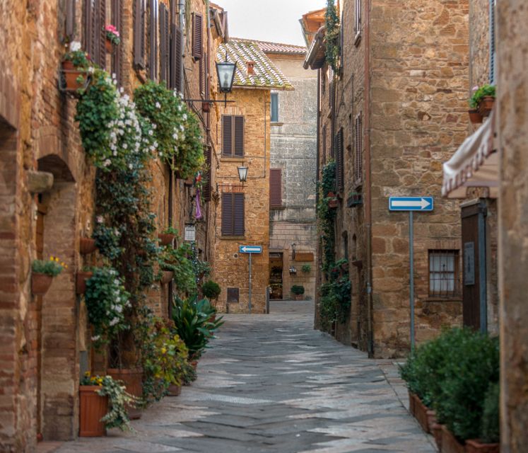 From Florence: Chianti Wine Tastings at Sunset Day Trip - What to bring and how to plan the day