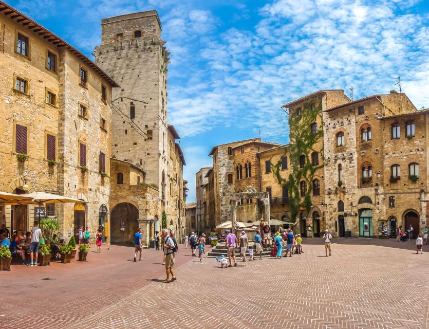 From Florence: Siena & San Gimignano Tour with Wine & Lunch - The coach ride through the Tuscan countryside