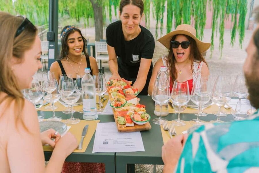 From Florence: Tuscany, Siena, San Gimignano & Winery Lunch - Meeting the Coach in Florence