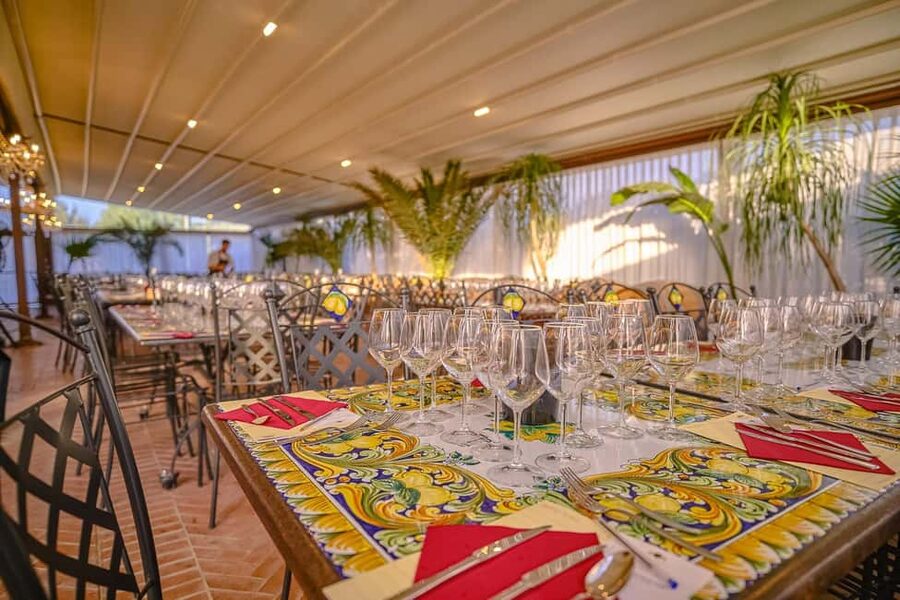 From Florence: Wine Tasting and Dinner in Chianti Vineyards - Touring the family-run winery and cellar