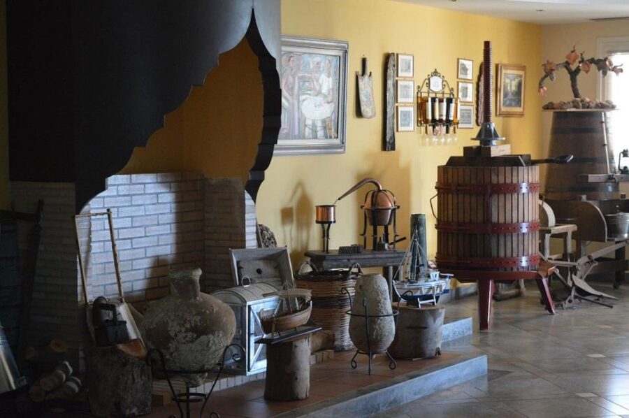 From Kos: Tour of 2 Wineries with Wine Tasting & Small Bites - What the scenery adds to the afternoon