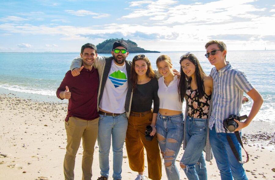 From Lisbon: Arrábida Day Tour & Wine Tasting - The guides shape the experience