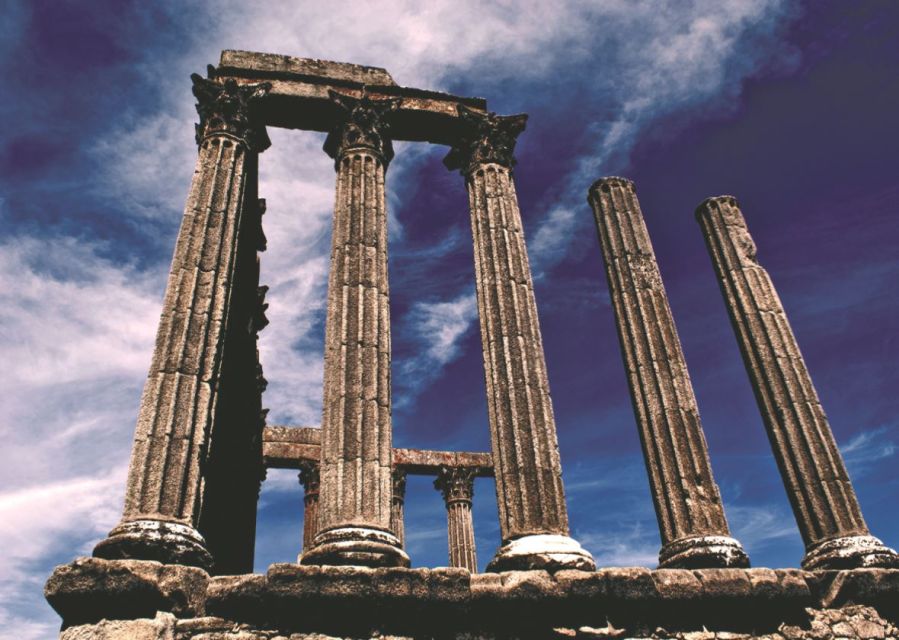 From Lisbon: Évora Wine & Heritage Tour - The Roman Temple and Évora’s old center
