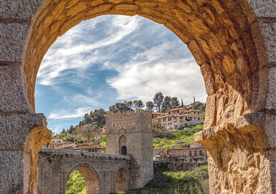 From Madrid: Toledo Tour with Wine Tasting and 3 Monuments - The Mirador del Valle view