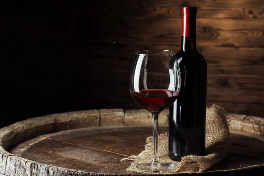 From Montecatini Terme: Wine Experience in Tuscan Farm - Six wines paired with a generous meal