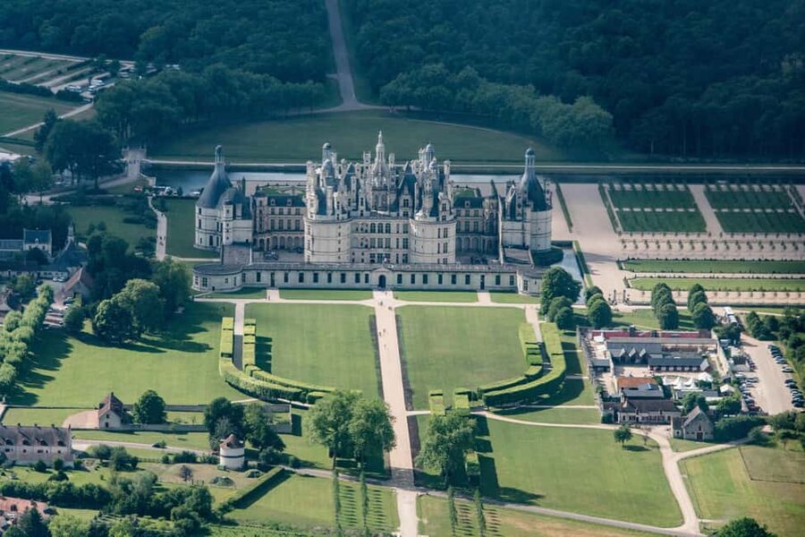 From Paris: Loire Valley Castles Day Trip With Wine Tasting - Is $104 good value?