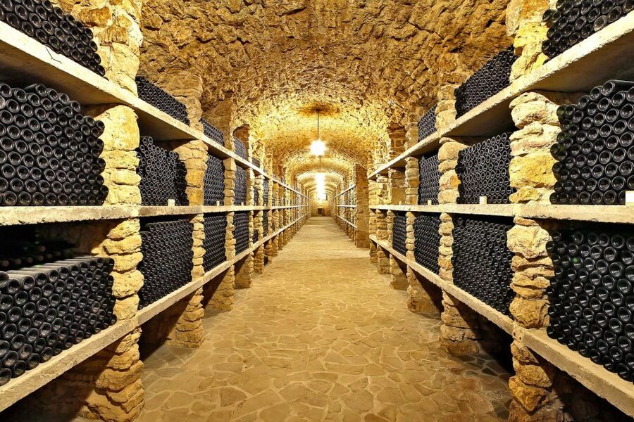 From Paris: Small-Group Champagne Day Trip with Six Tastings - Épernay is your lunch and walking break
