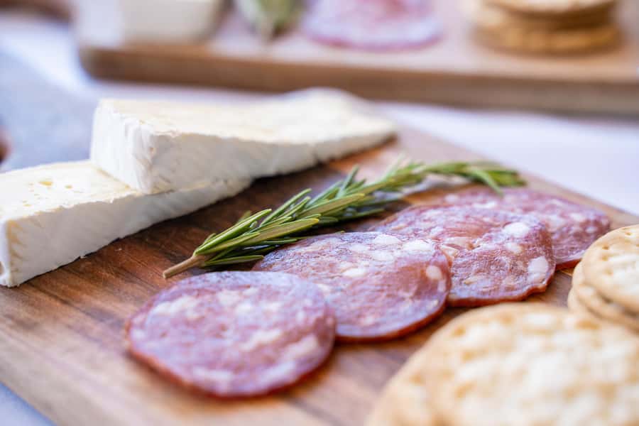 From Perth: Swan Valley Cruise, Winery, Cheese & Lunch - Live singing gives the day its personality