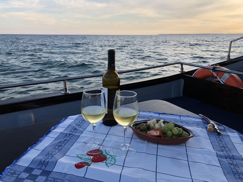 From Portimão: Sunset Boat Trip with Wine - Who will enjoy this trip most