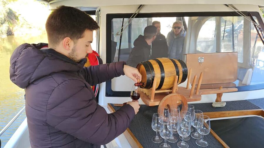 From Porto Day Douro Valley Wine Tour 2 Wine Tasting & Lunch - Why this Porto to Douro tour works