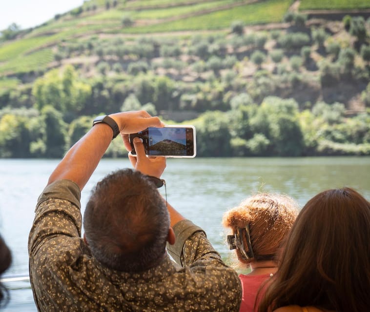 From Porto: Premium Douro Valley Small-Group Wine Tour - Premium lunch with a traditional port presentation