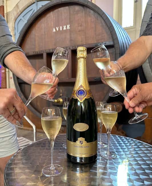 From Reims: Champagne Day Trip to 3 Family Domains & Lunch - First estate: learning how Champagne is made