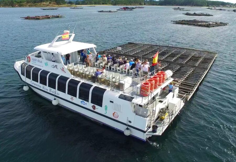 From Santiago: Tour to Rias Baixas with Boat Trip and Winery - Why the Rías Baixas make a fine day out from Santiago
