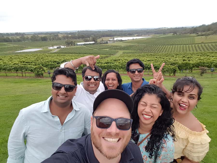 From Sydney: Hunter Valley Wine, Gin & Food Tastings Tour - First tastings: small cellar doors and local character