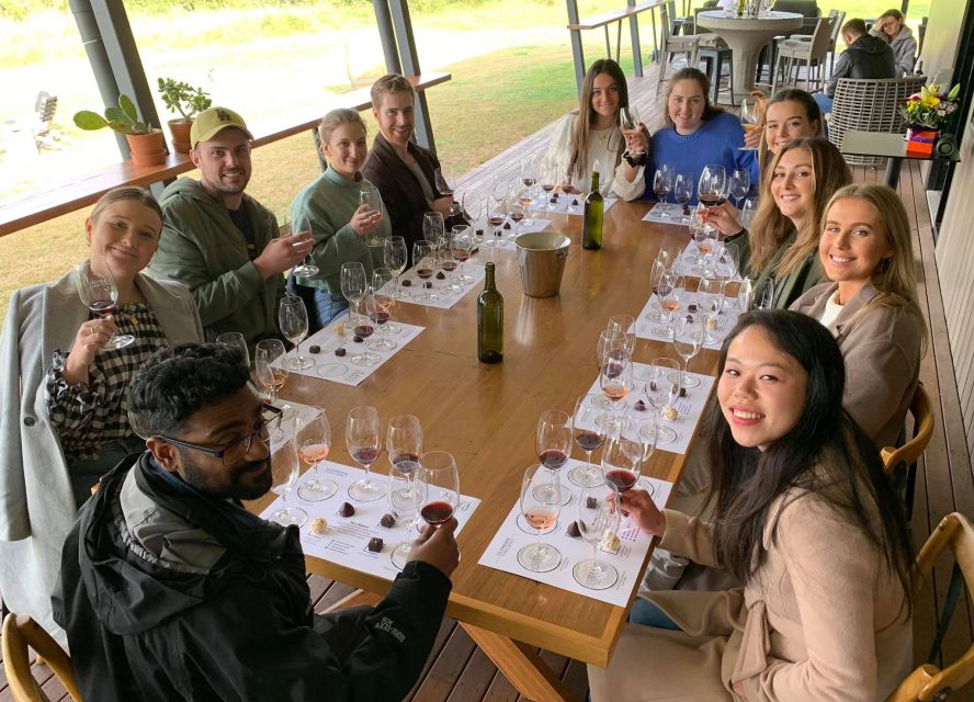 From Sydney: Hunter Valley Wine, Gin & Food Tastings Tour - Lunch with Hunter Valley scenery