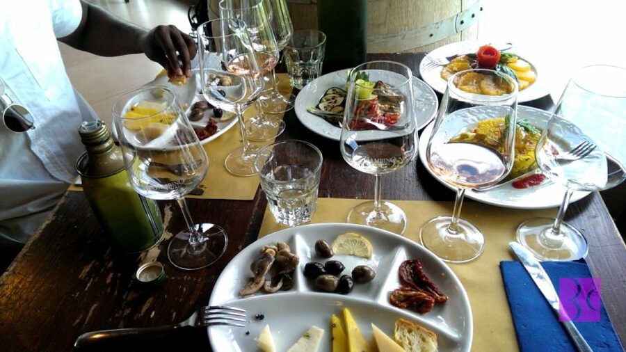 From Taormina: Private 3 Etna Wineries with Food & Wine - What the guides add to the day