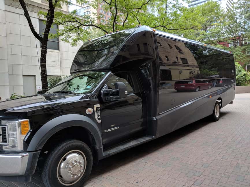 From Toronto: Niagara Falls Full-Day Bus Tour & Winery Stop - The guide can shape the whole day