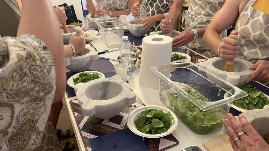 Genoa: Pesto Masterclass with Tasting and Wine - What the shop setting adds, and what it does not