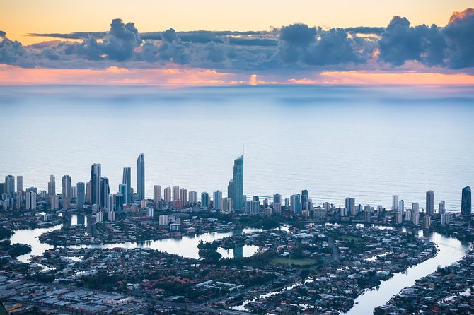 Gold Coast Hot Air Balloon with 5 Star Champagne Buffet Breakfast - Returning for the Champagne buffet
