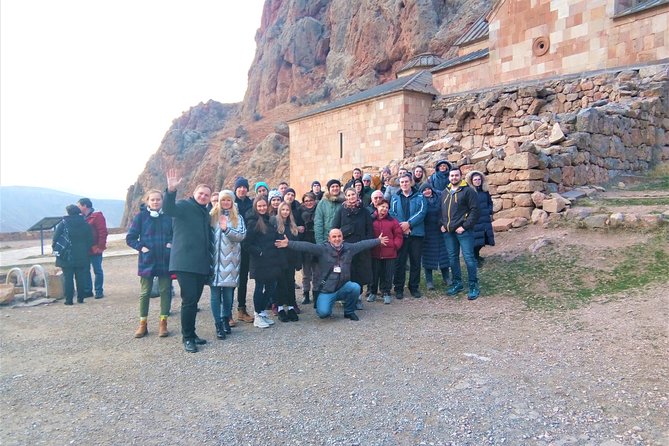 Group tour: Khor Virap, Noravank, Areni Winery and Cave - Lunch and wine at Hin Areni Winery