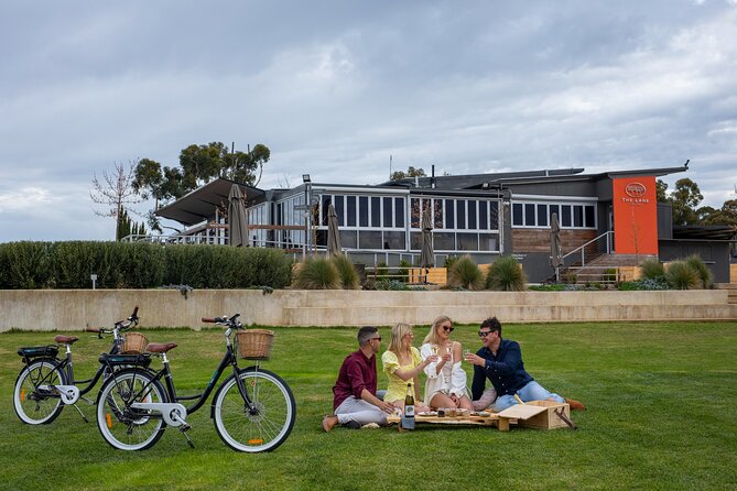 Hahndorf food and wine E-Bike Tour - Getting comfortable on the e-bike