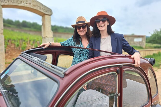 Half-day guided tour on the Burgundy wine Route in a classic car - Why the Citroën 2CV changes the ride