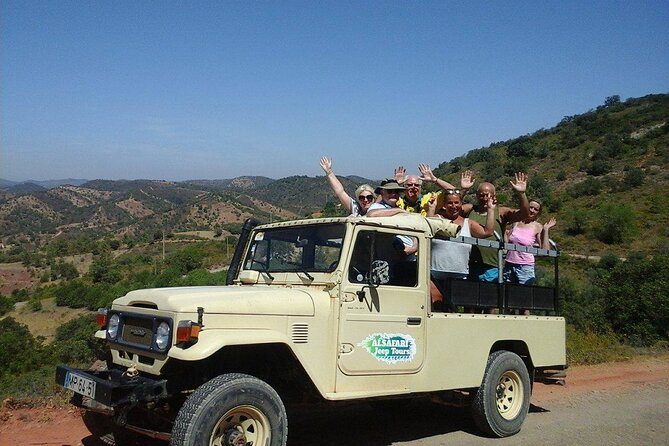 Half Day Safari Tour with Wine Tasting - What the guides add to the day