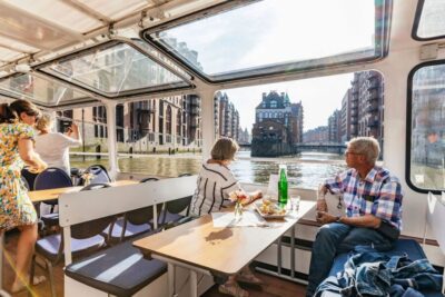 Hamburg: Harbor Cruise with Wine and Cheese
