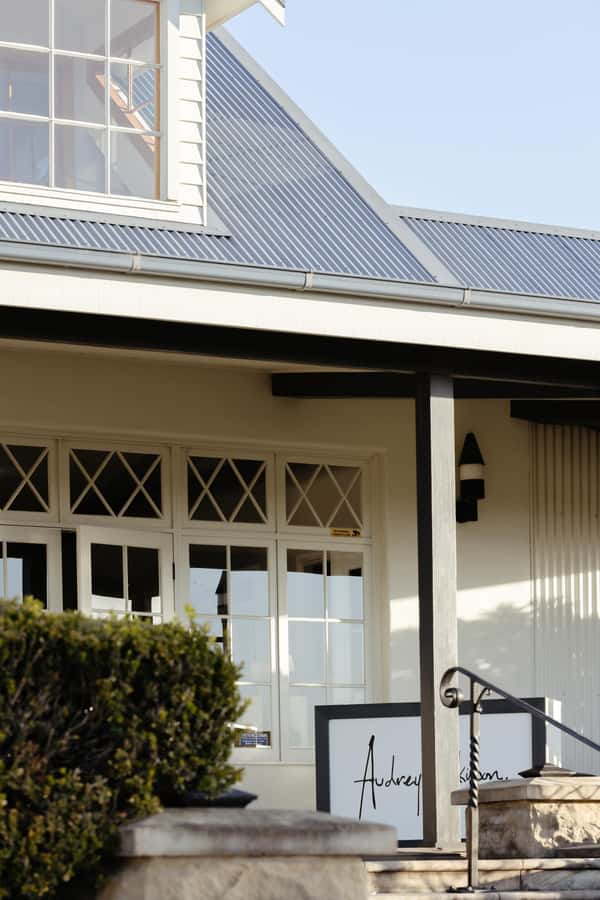 Hunter Valley: Wine Tour with 2-Course Lunch, Choc & Cheese - Mount Pleasant and the old Pinot Noir vines