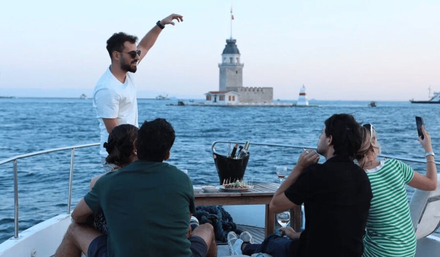 Istanbul: Small Group Yacht Tour with Unlimited Wine - Unlimited wine, fruit, and nuts