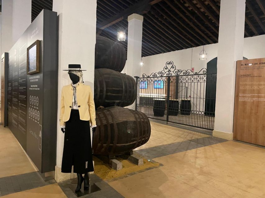 Jerez de la Frontera: Sherry Winery Tour with Tasting - The film and the story of sherry