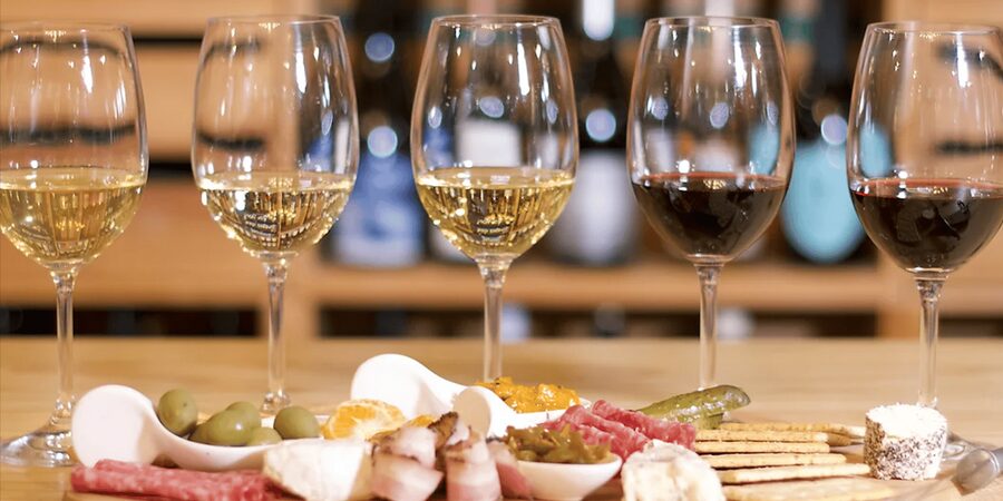 Johannesburg: Wine Tasting - Food requests and service expectations