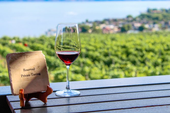 Kelowna or West Kelowna Afternoon Sightseeing Wine Tour - What the West Kelowna route can offer