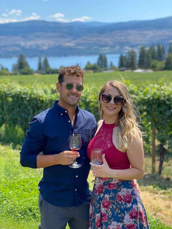 Kelowna: Sunset Sip Wine Tour - Three wineries, one dinner, and a gentler pace