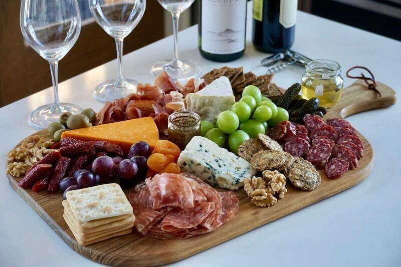 Kelowna: Sunset Sip Wine Tour - Black Swift Vineyards opens the afternoon